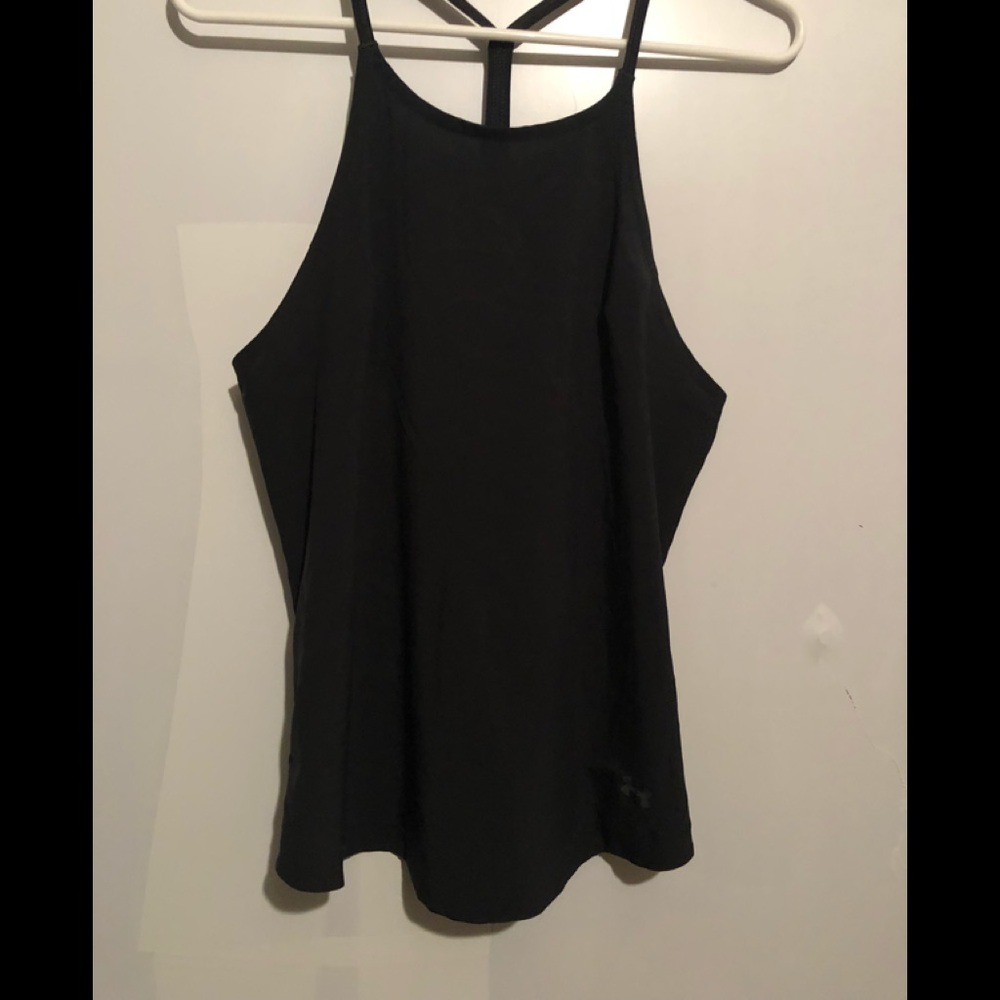 Women’s under armor tank top size small/medium